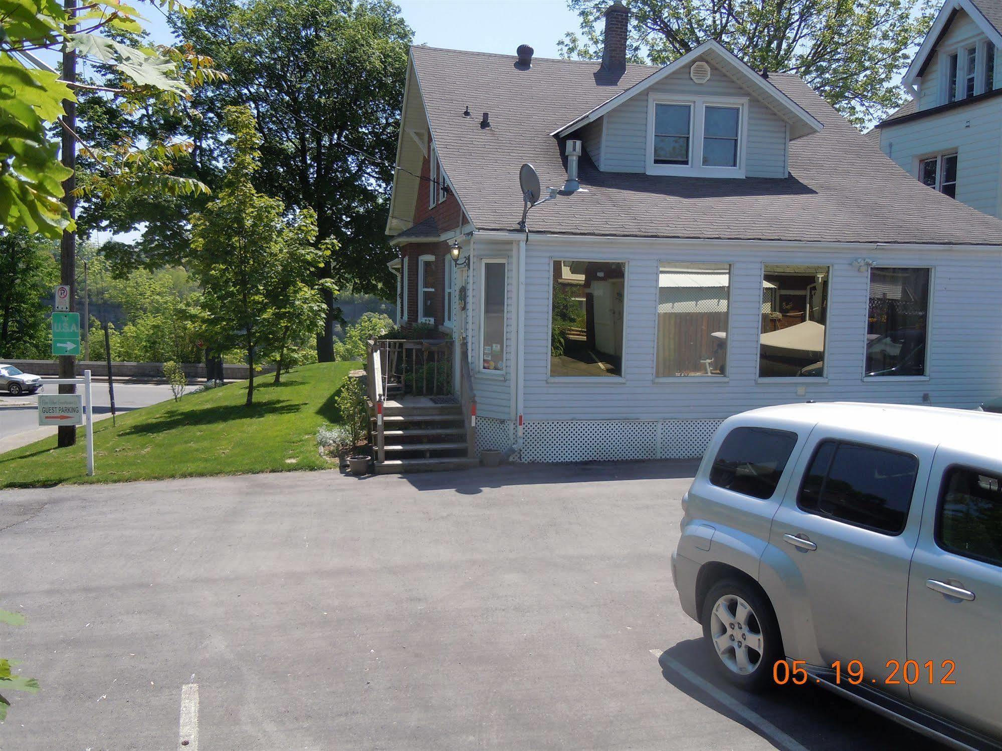 Glen Mhor Bed & Breakfast Niagara Falls