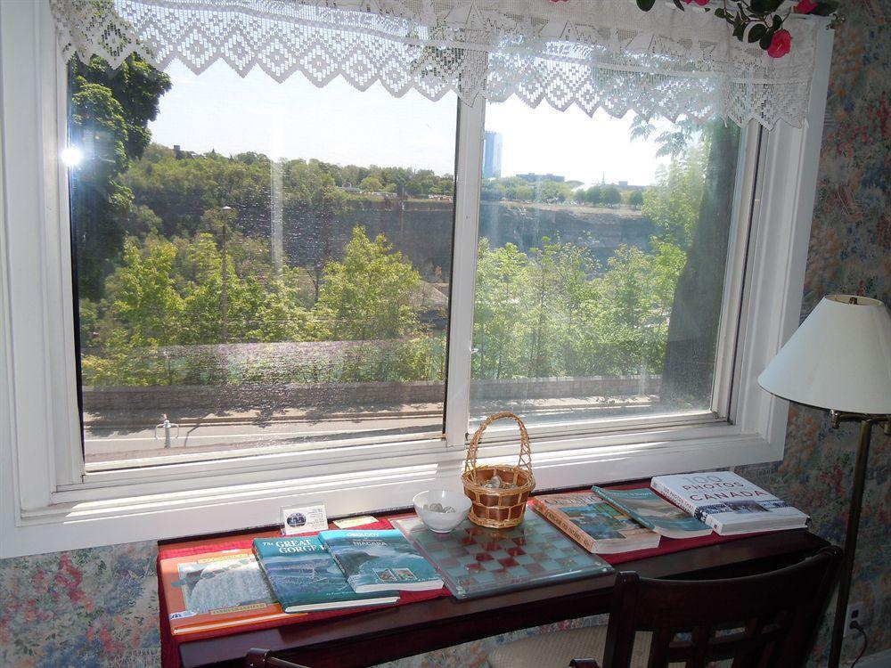 Glen Mhor Bed & Breakfast 3*